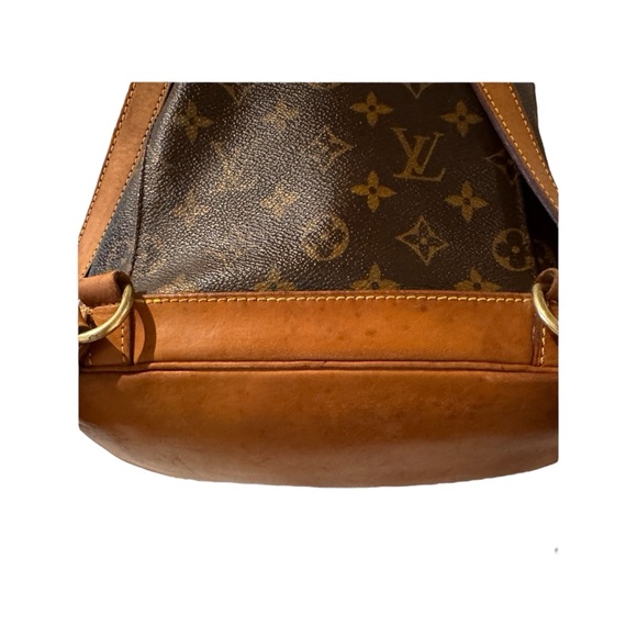 Louis Vuitton Montsouris Mm - Picture 5 of 16